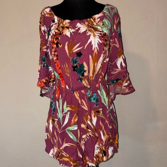 Express floral print romper - off shoulder romper size M - Picture 2 of 4